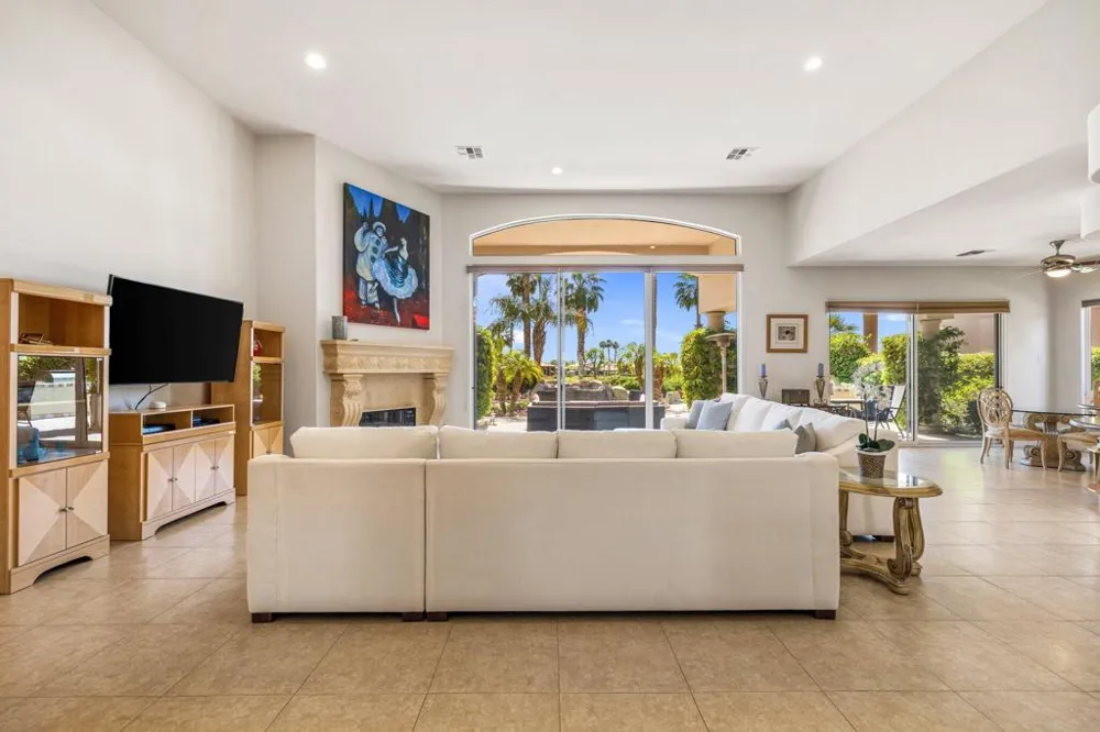 48474 Vista Palomino La Quinta, CA 92253