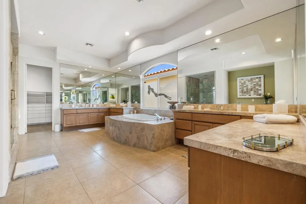 48474 Vista Palomino La Quinta, CA 92253