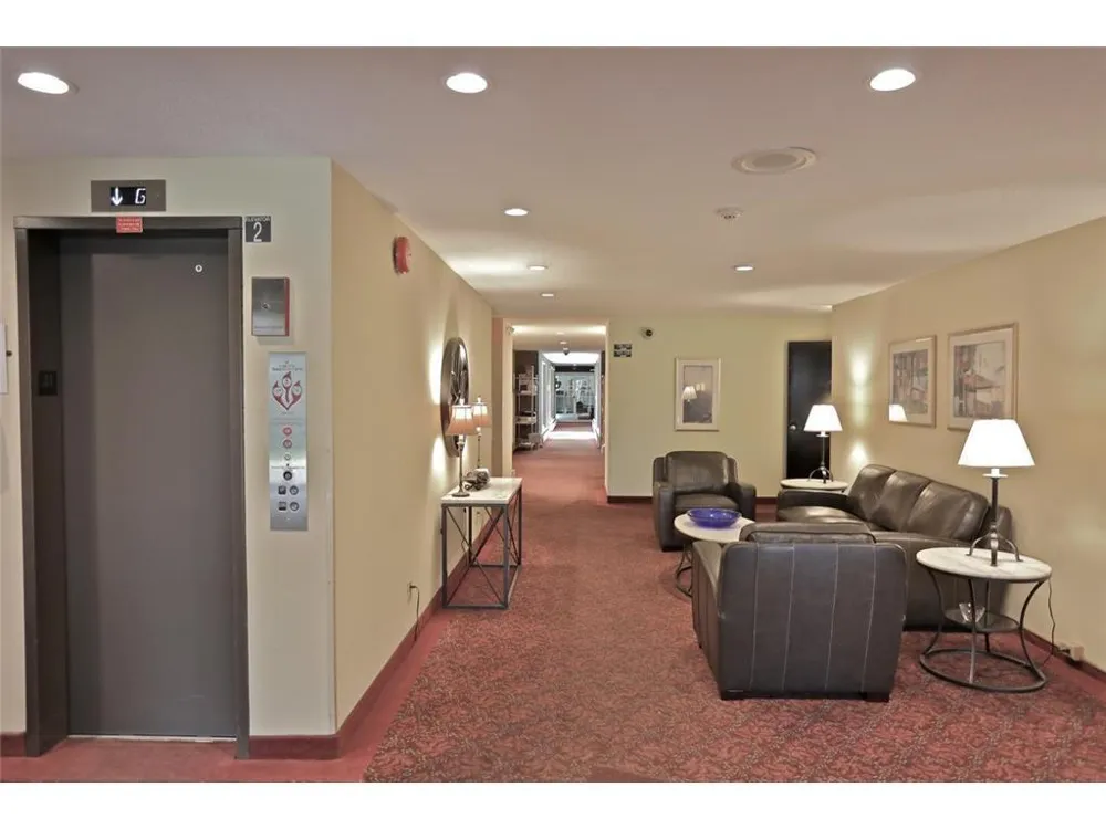 2800 Hamline Avenue #332 Roseville, MN 55113