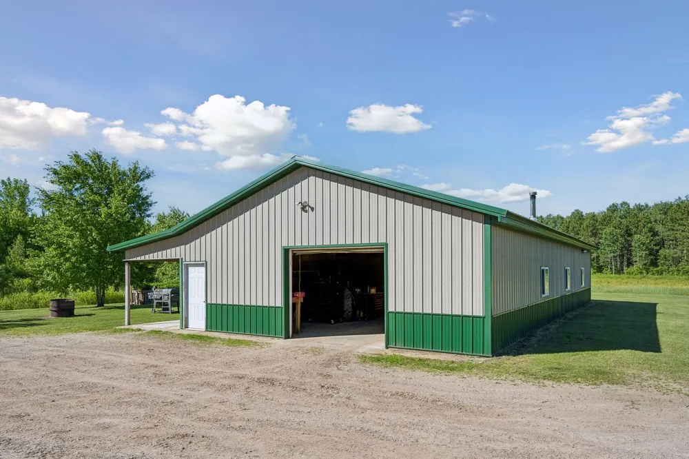 13763 County Road 3 Clear Lake, MN 55319