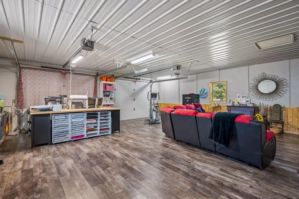 13763 County Road 3 Clear Lake, MN 55319