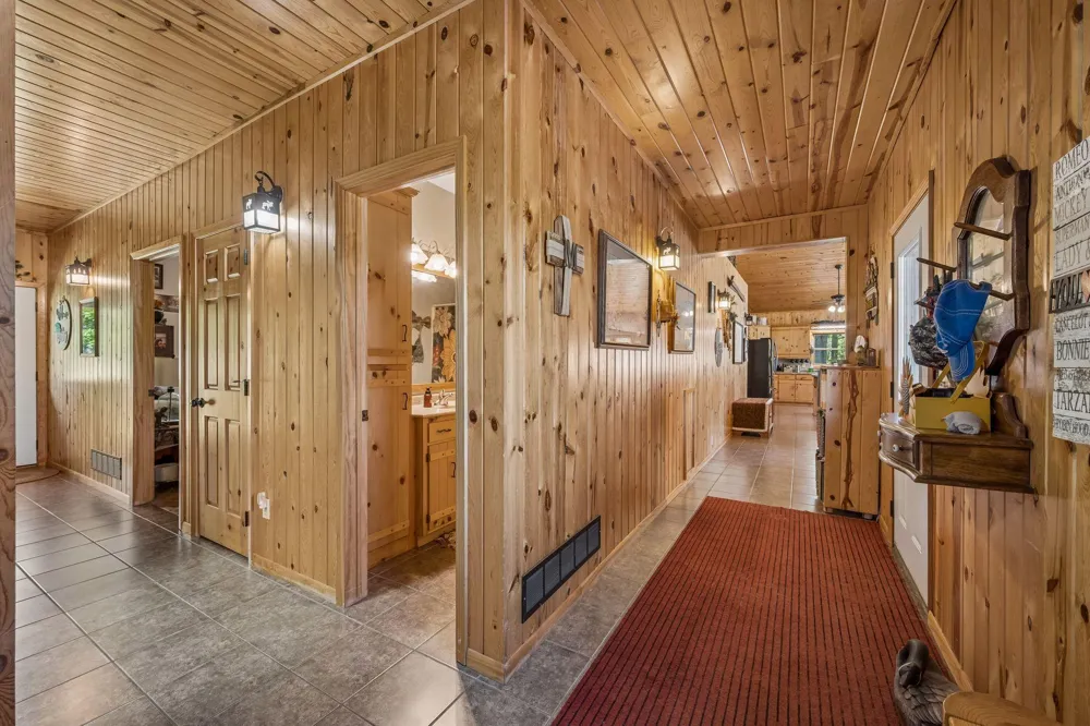 13763 County Road 3 Clear Lake, MN 55319