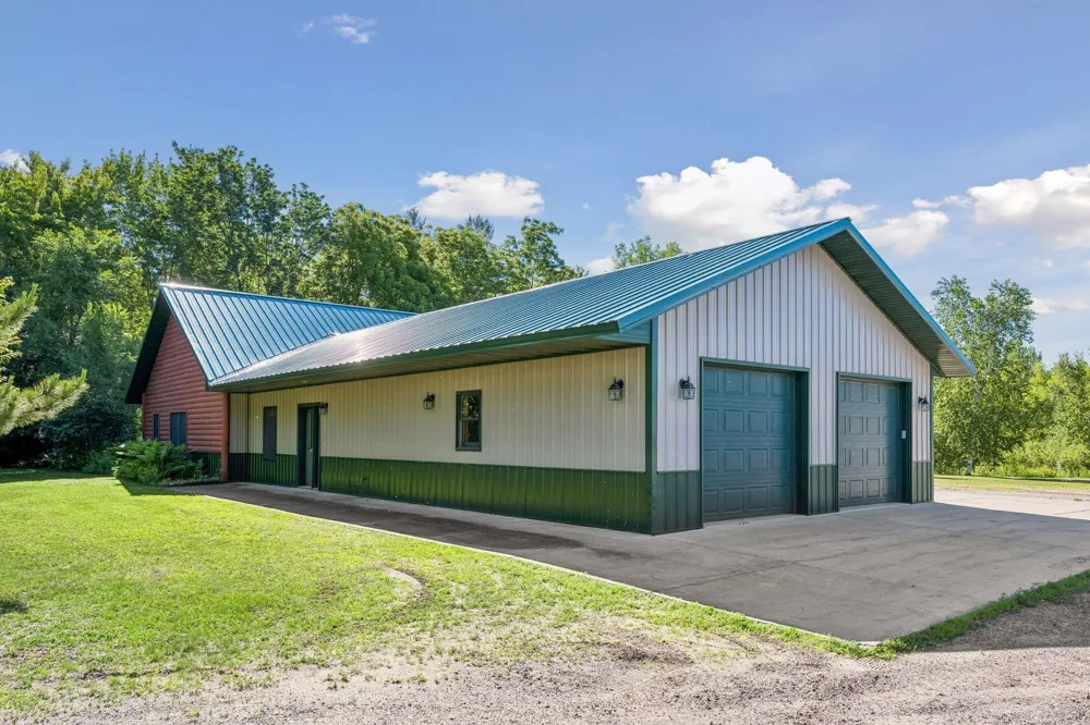 13763 County Road 3 Clear Lake, MN 55319