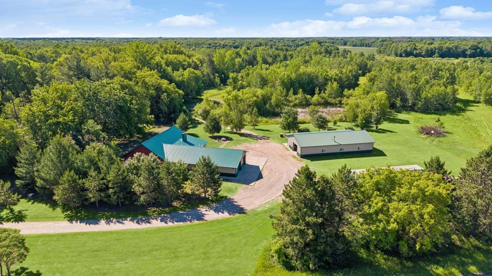 13763 County Road 3 Clear Lake, MN 55319