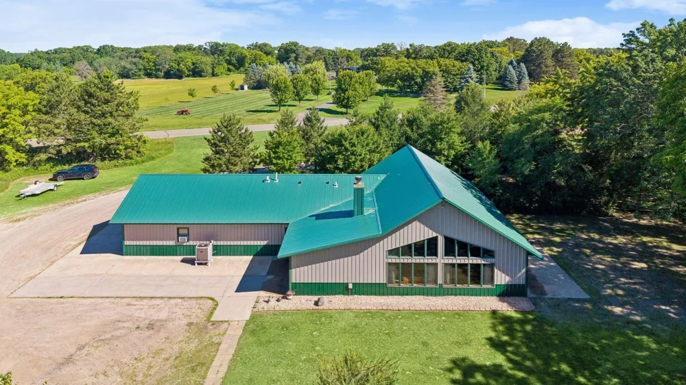 13763 County Road 3 Clear Lake, MN 55319