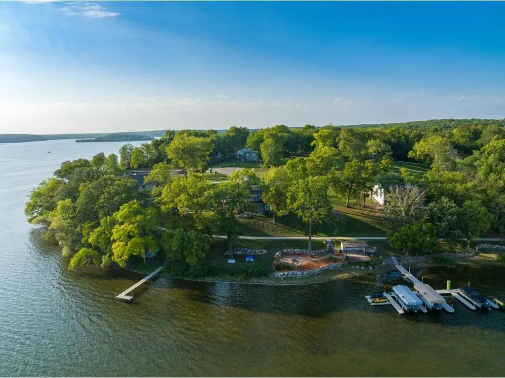 27822 Stonegate Road Paynesville, MN 56362