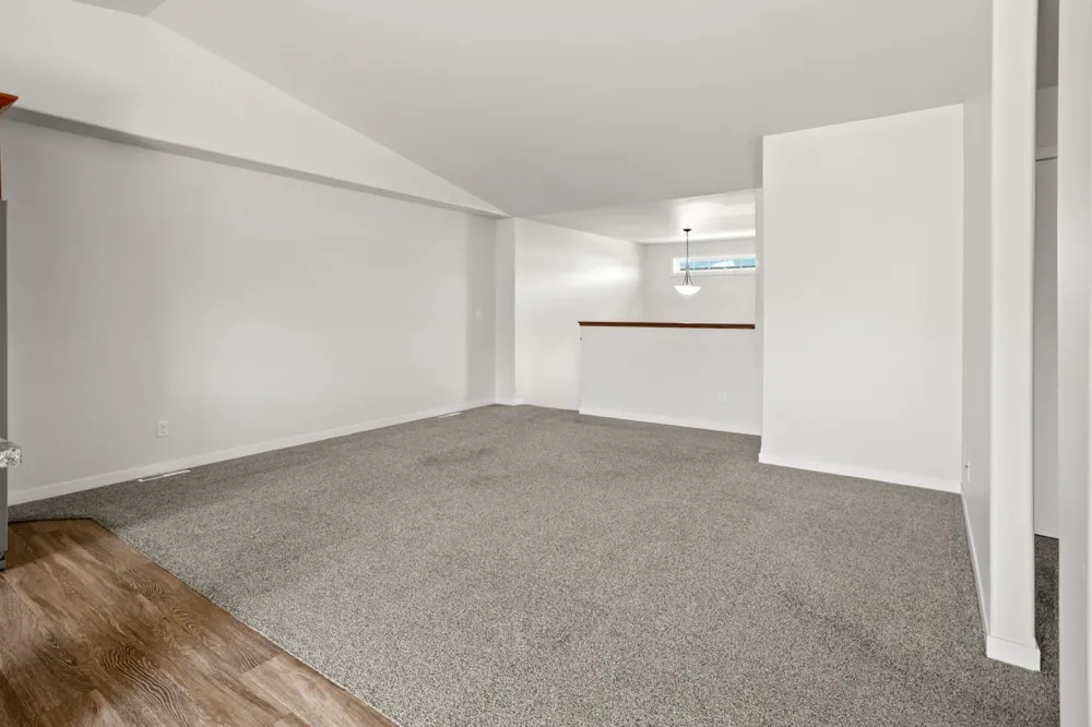 1023 29th Avenue W West Fargo, ND 58078