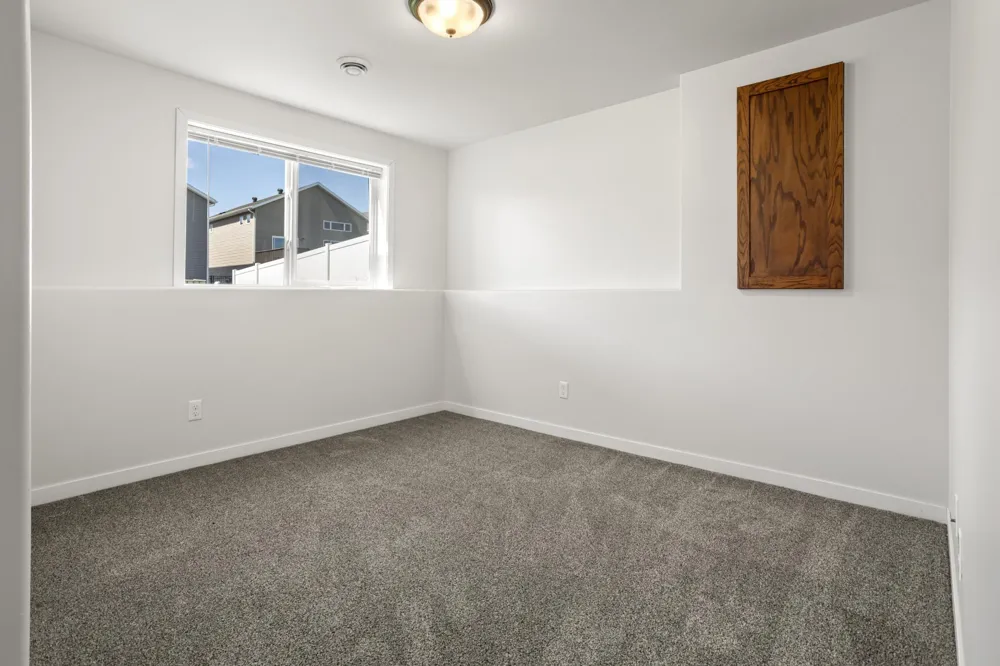 1023 29th Avenue W West Fargo, ND 58078