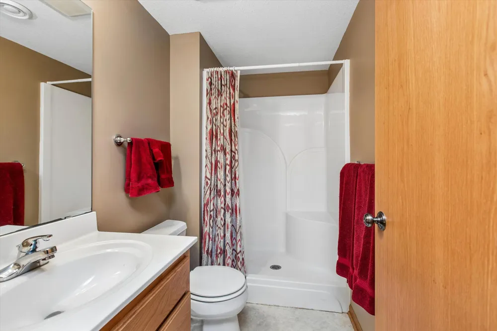 1105 Lupine Drive Northfield, MN 55057