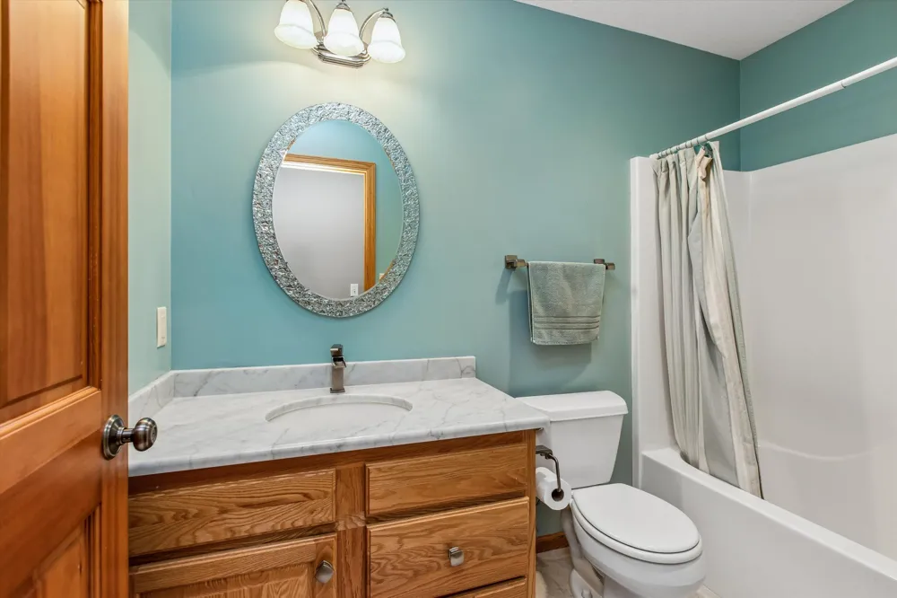 1105 Lupine Drive Northfield, MN 55057