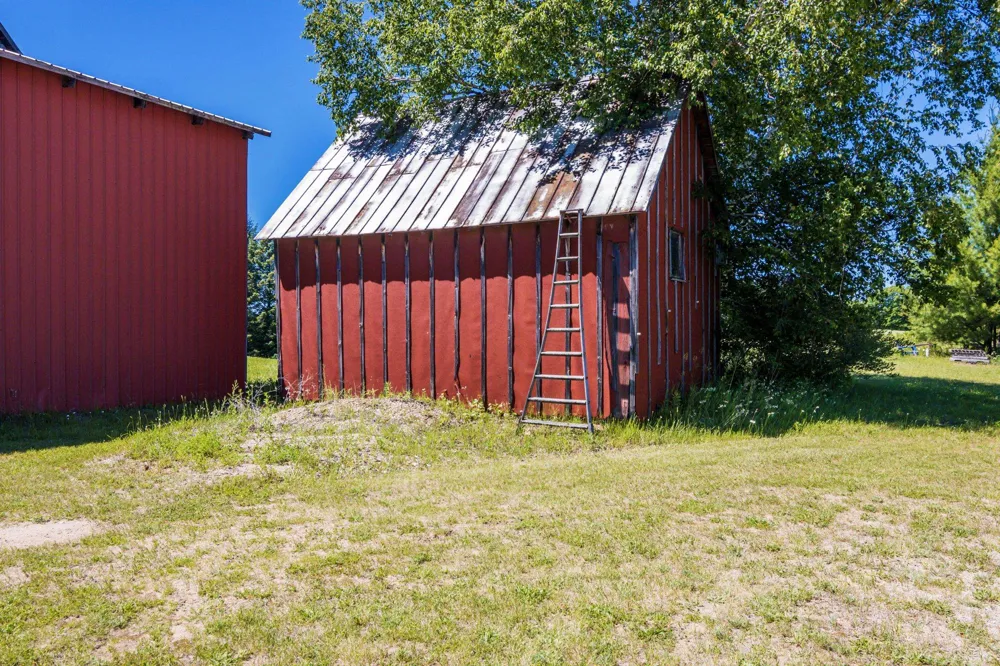 12924 McLachlan Road Torch Lake Township, MI 49648