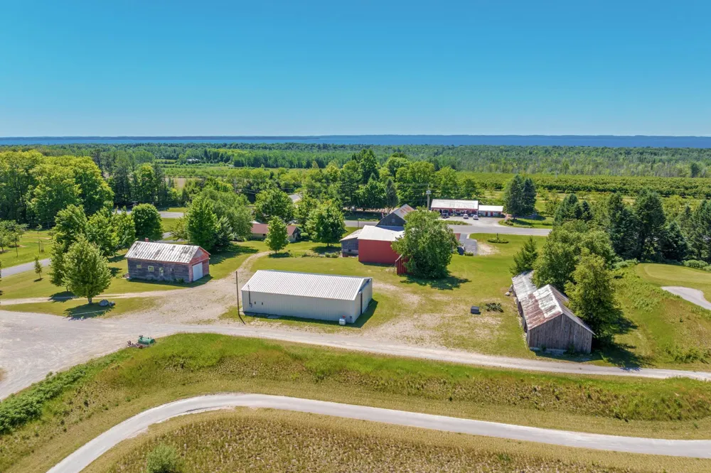 12924 McLachlan Road Torch Lake Township, MI 49648