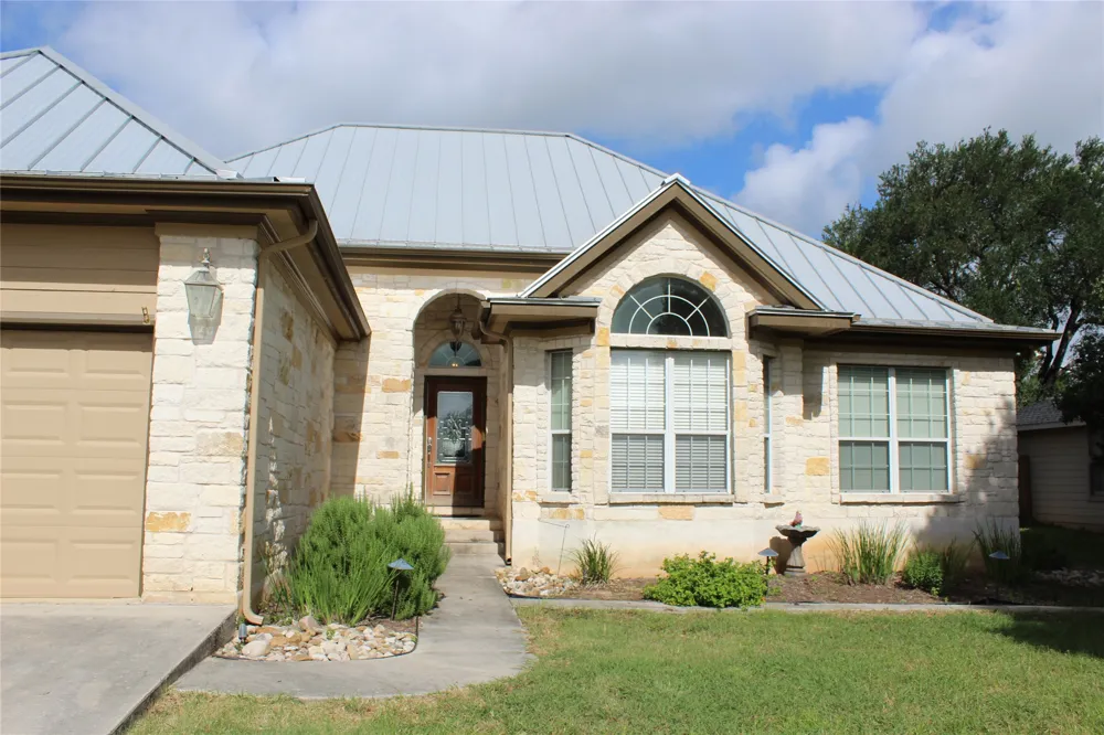 3 Honeysuckle Lane Wimberley, TX 78676