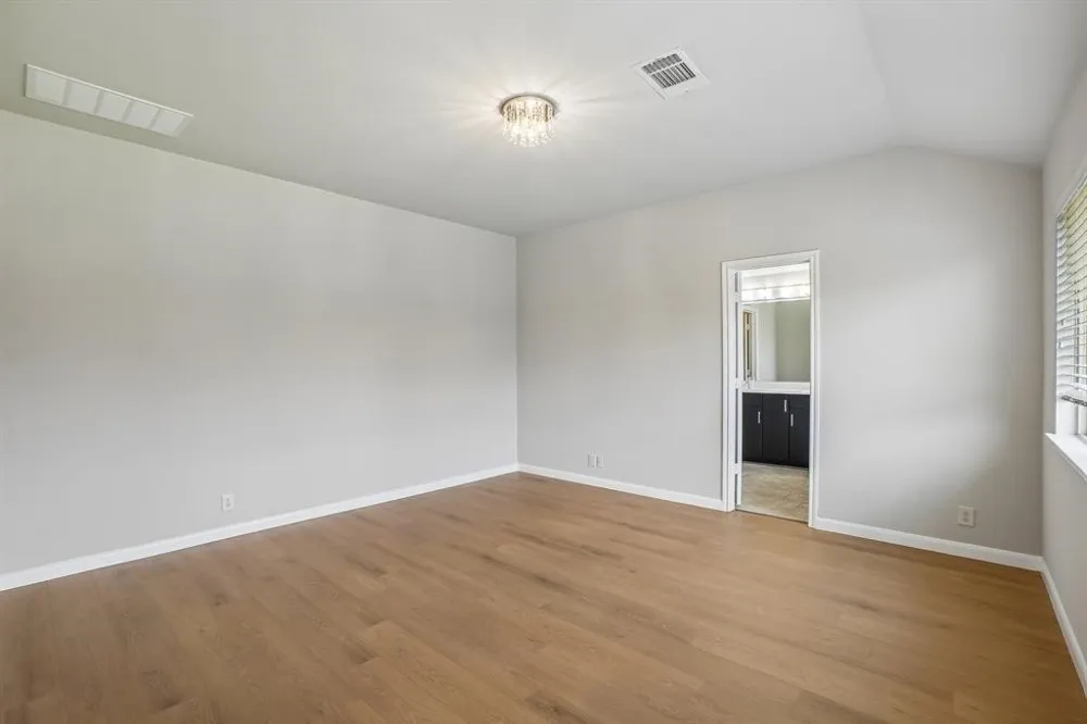 2012 Shawnee Trail Heartland, TX 75126