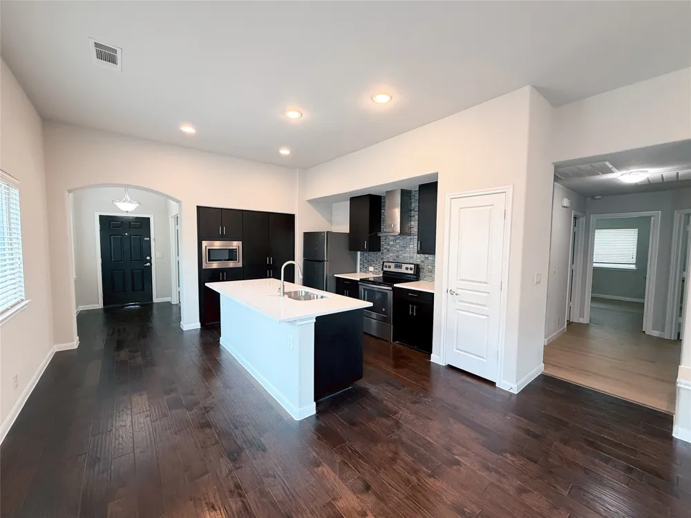 2012 Shawnee Trail Heartland, TX 75126