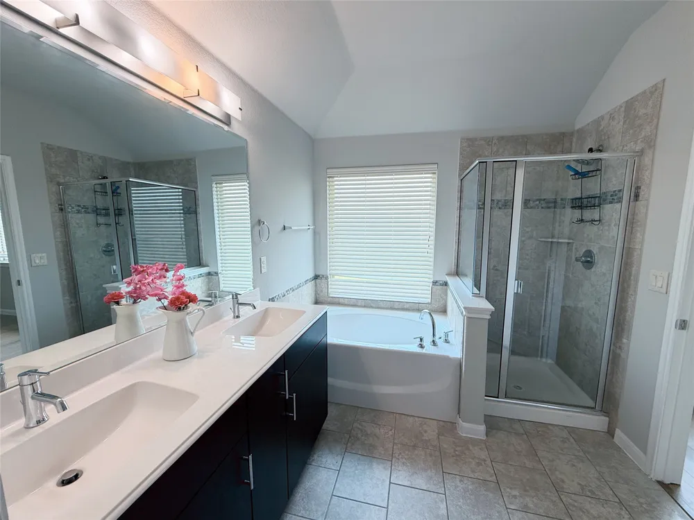 2012 Shawnee Trail Heartland, TX 75126