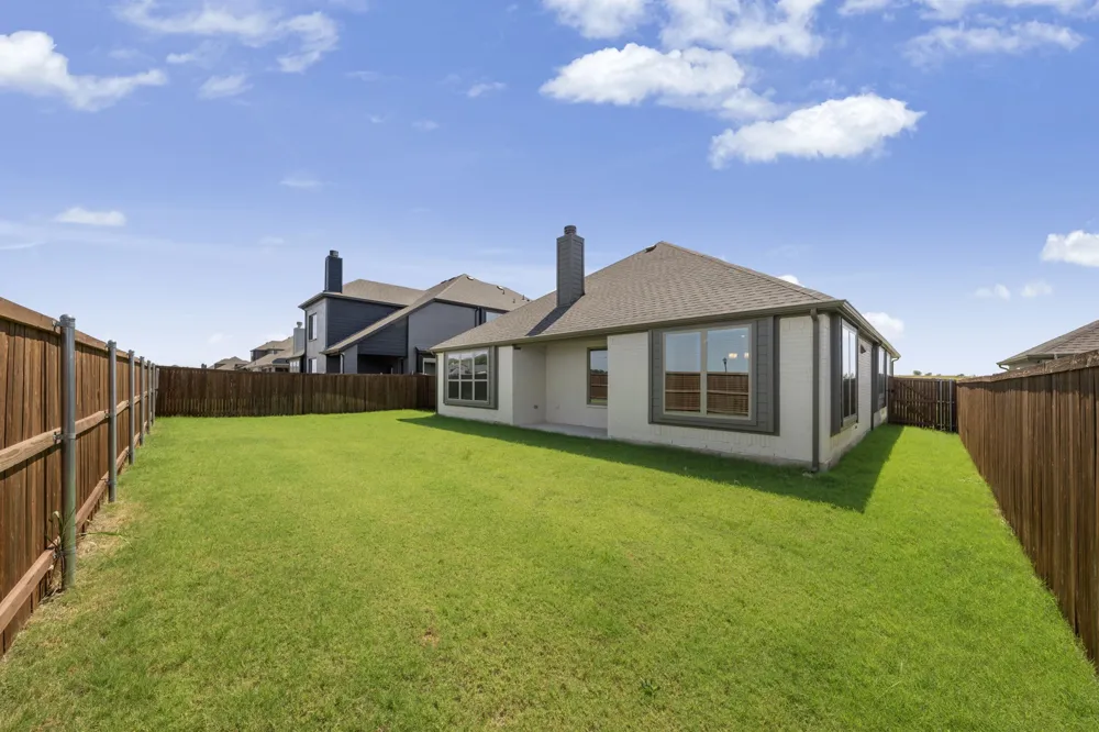1956 Nightfall Drive Venus, TX 76084