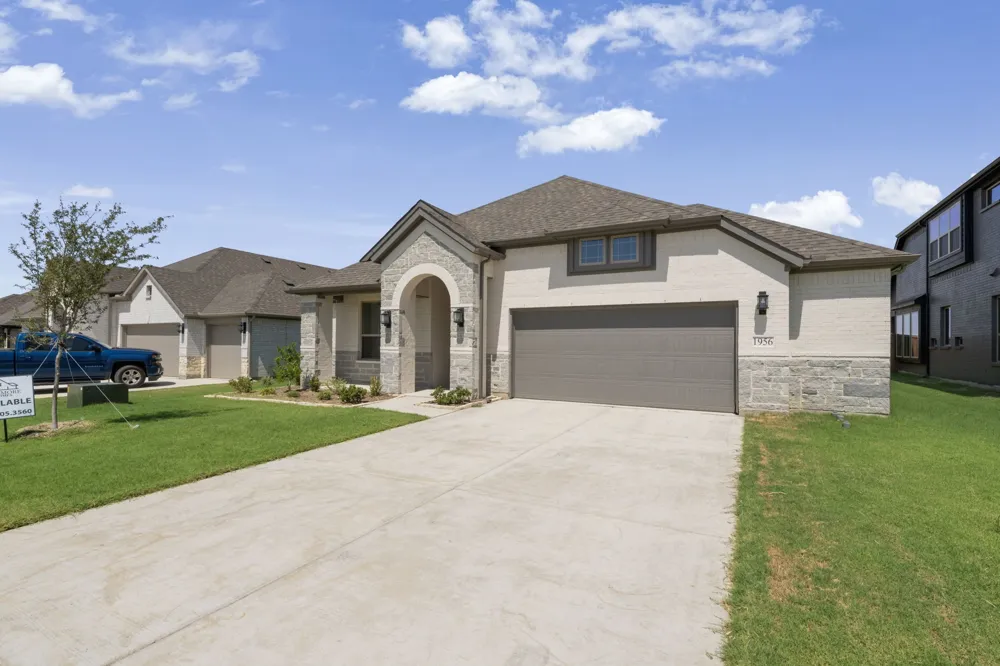 1956 Nightfall Drive Venus, TX 76084