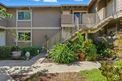 4970 Cherry Avenue #211
