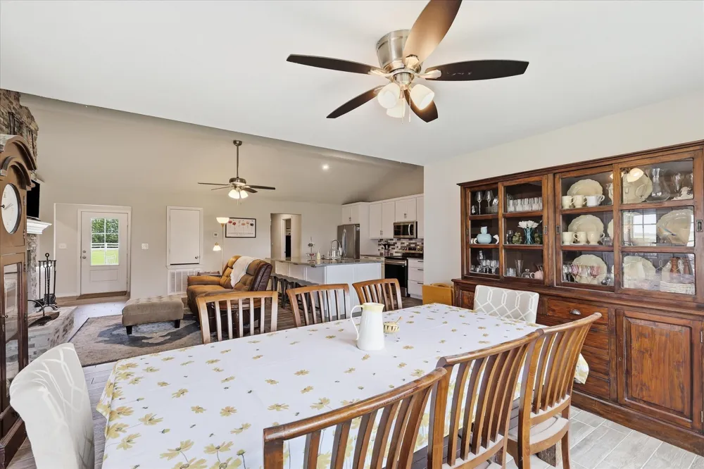 110 Highview Road Ennis, TX 75119