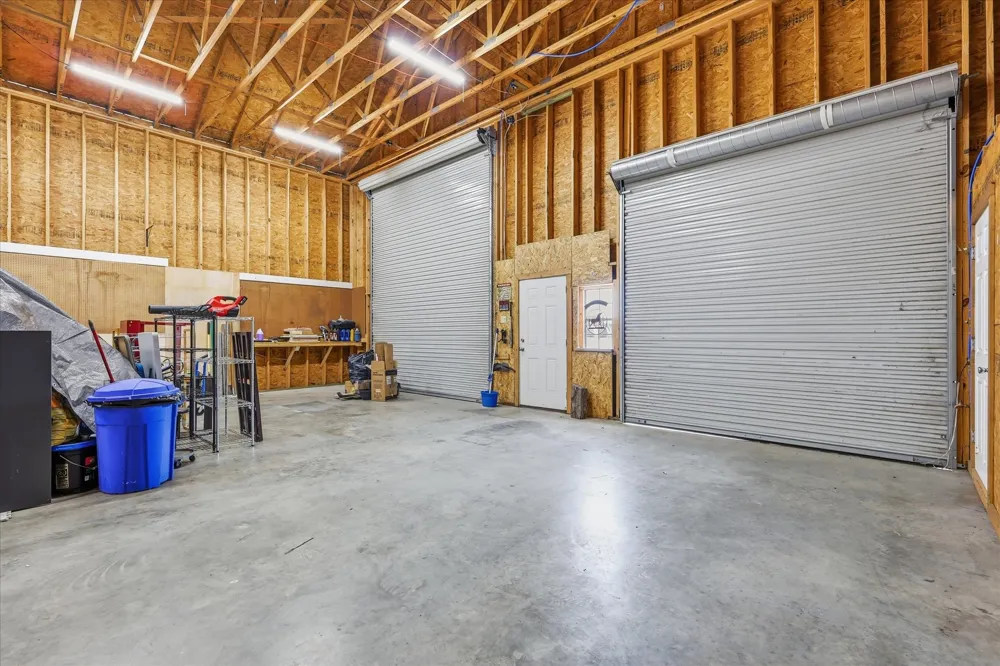 110 Highview Road Ennis, TX 75119