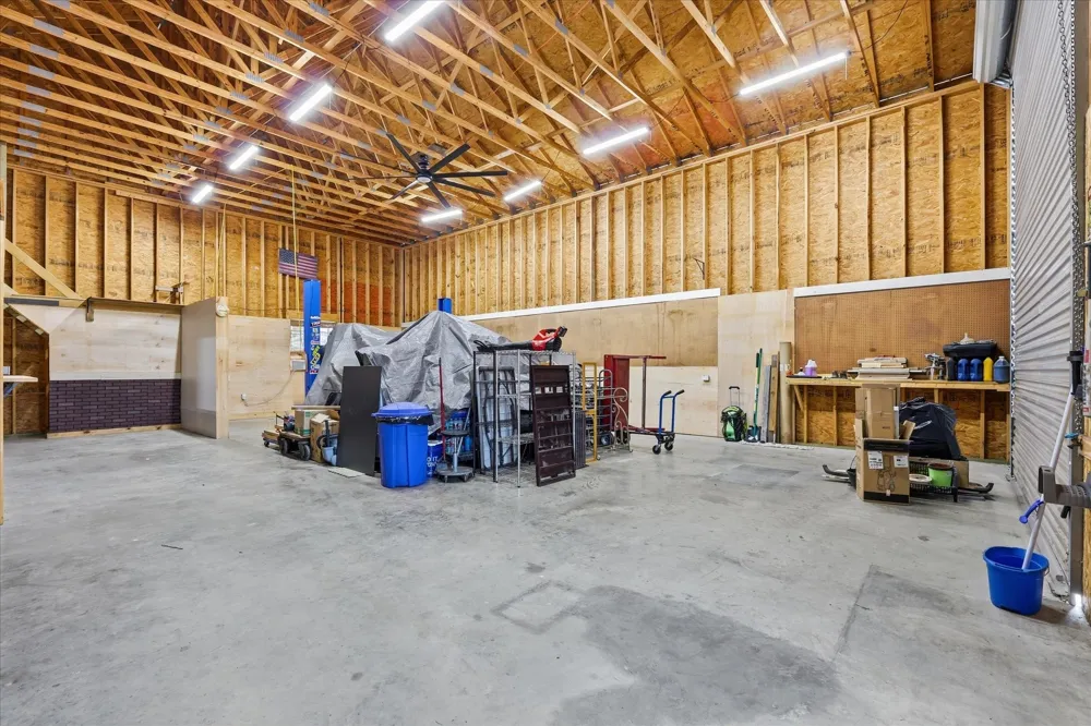 110 Highview Road Ennis, TX 75119