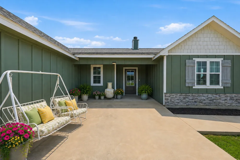 110 Highview Road Ennis, TX 75119