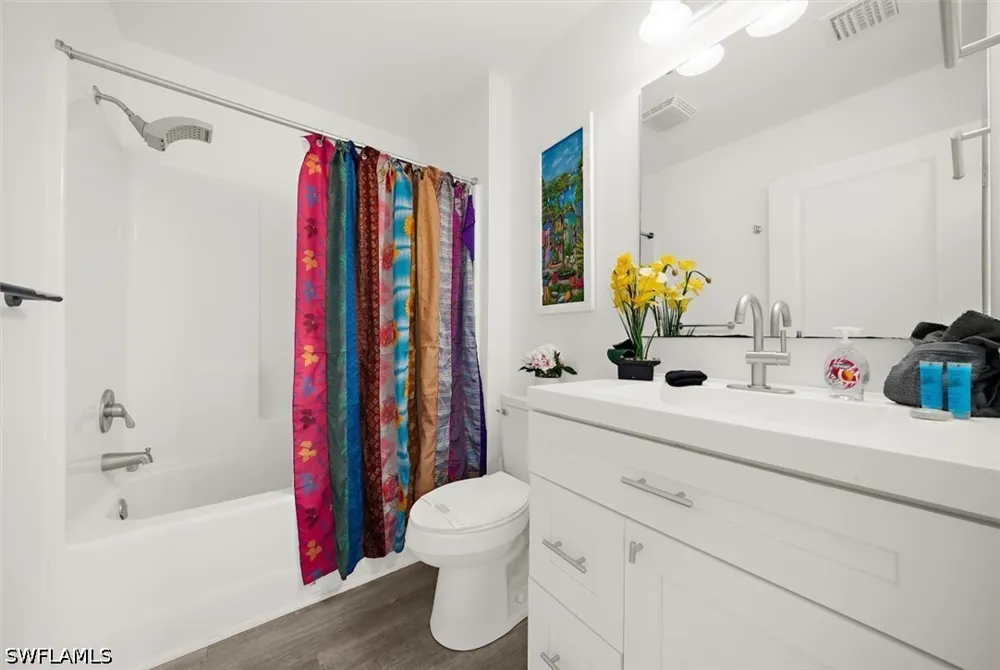 Bahia Vista Street Sarasota, FL 34239