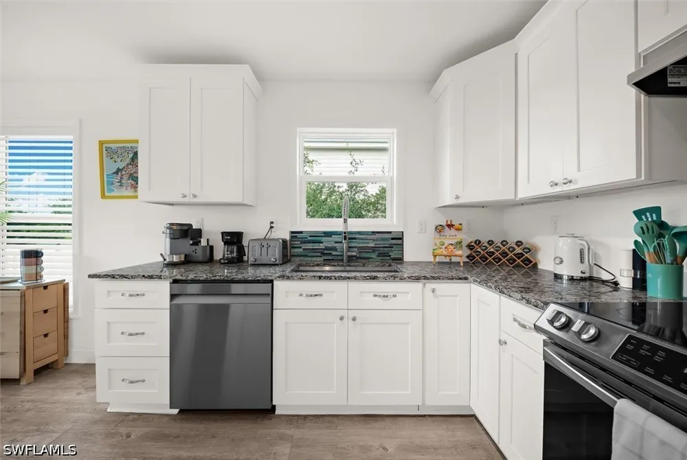 Bahia Vista Street Sarasota, FL 34239