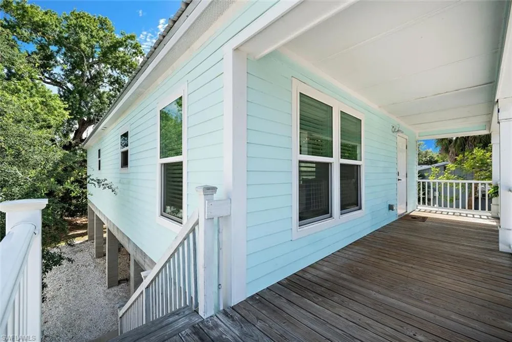 2375 Bahia Vista Street Sarasota, FL 34239