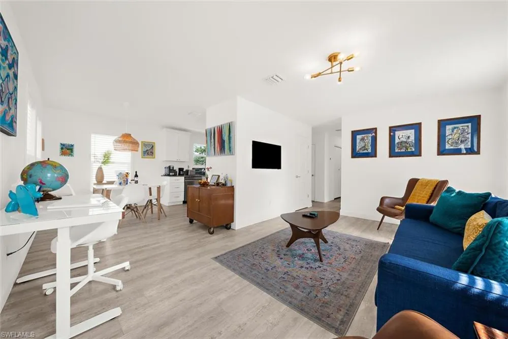 2375 Bahia Vista Street Sarasota, FL 34239