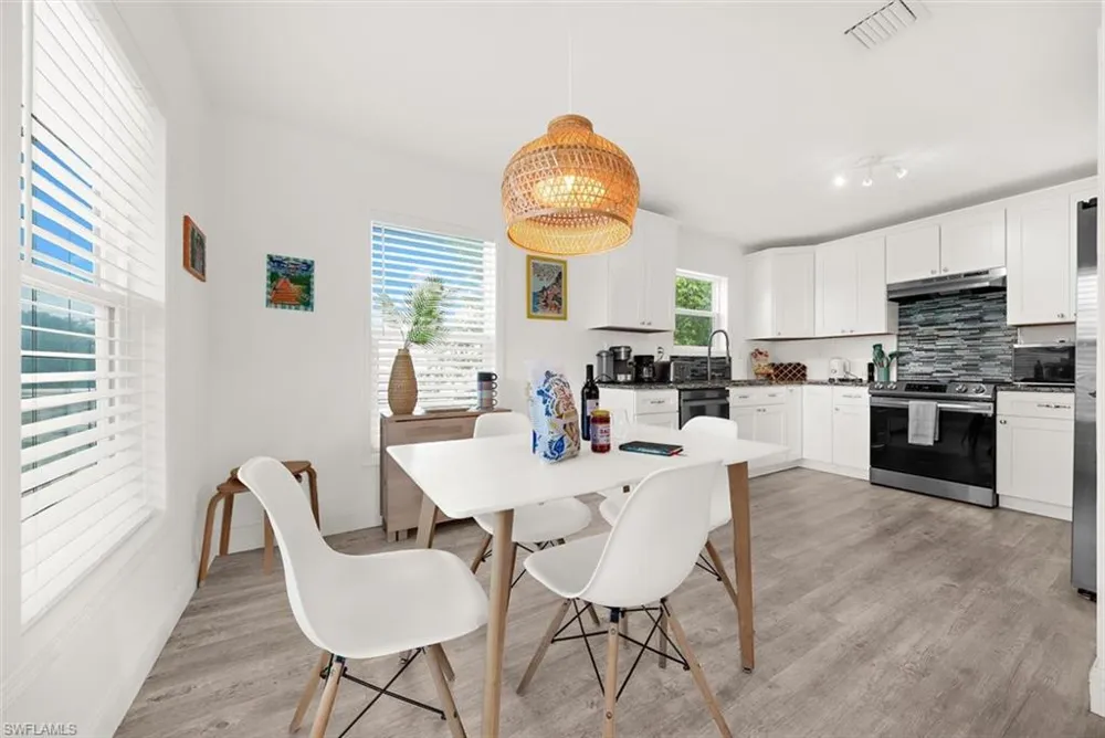 2375 Bahia Vista Street Sarasota, FL 34239