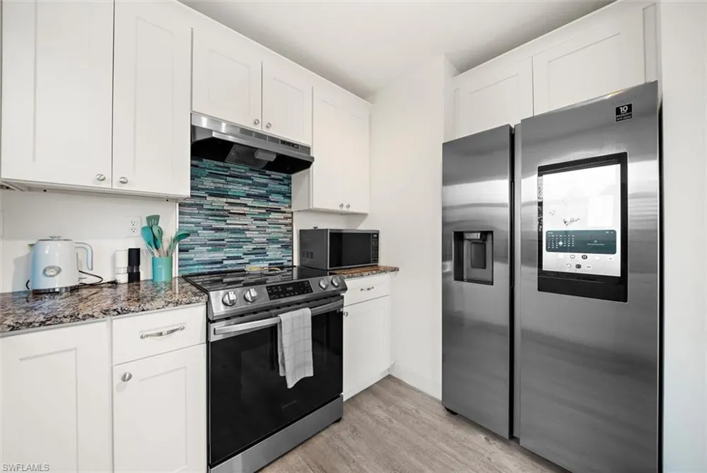 2375 Bahia Vista Street Sarasota, FL 34239