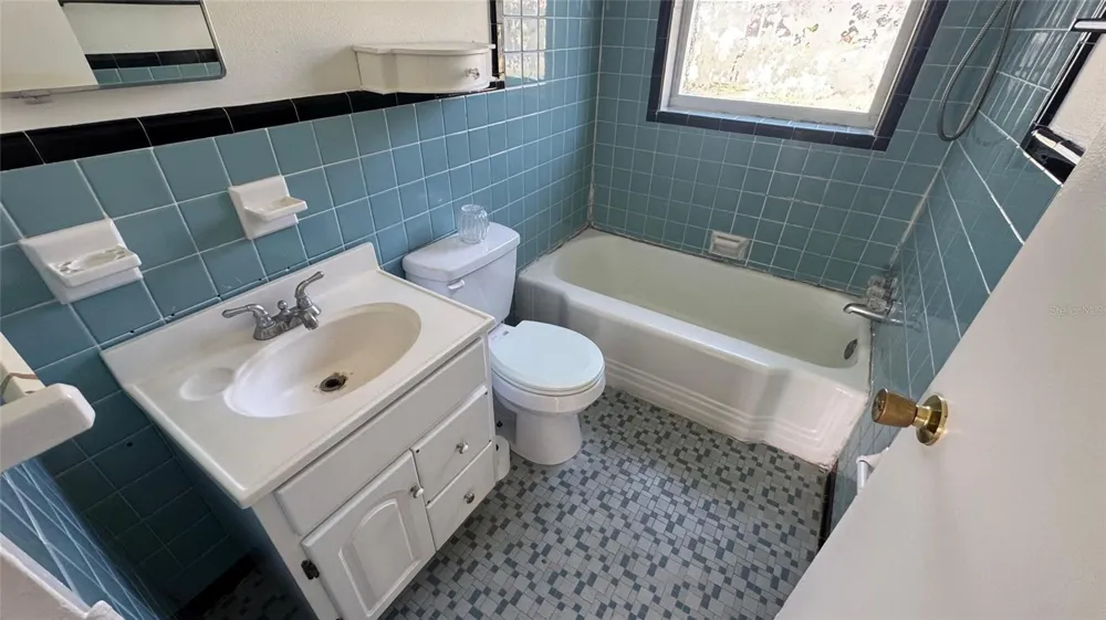 13920 3RD STREET Dade City, FL 33525