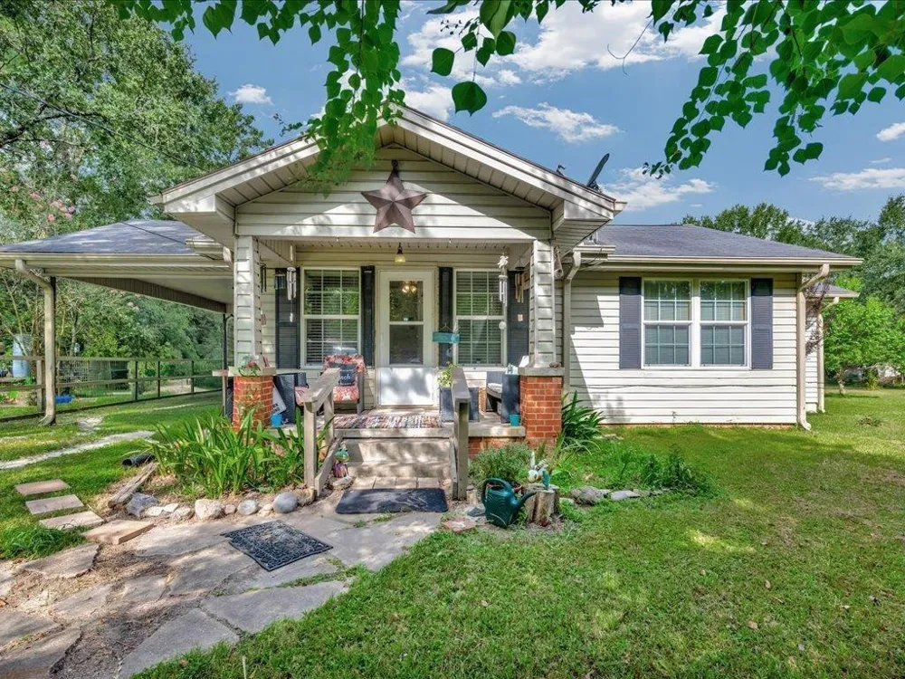 635 Oscar Berry Road Lufkin, TX 75904