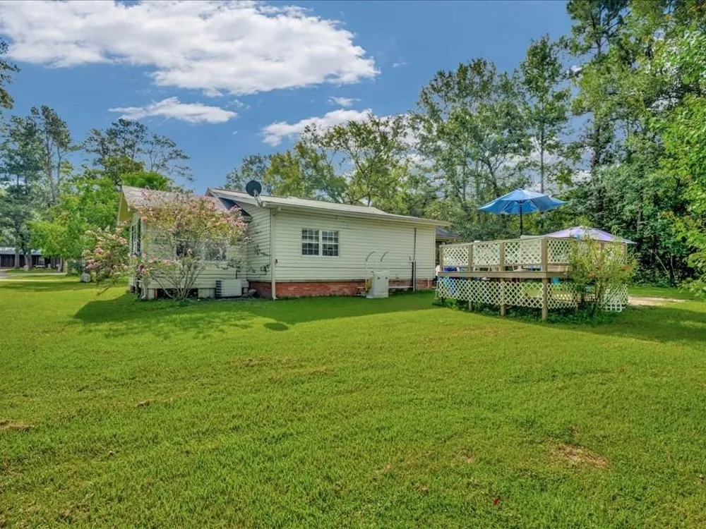 635 Oscar Berry Road Lufkin, TX 75904