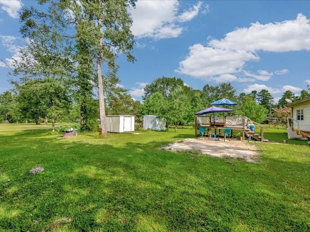 635 Oscar Berry Road Lufkin, TX 75904