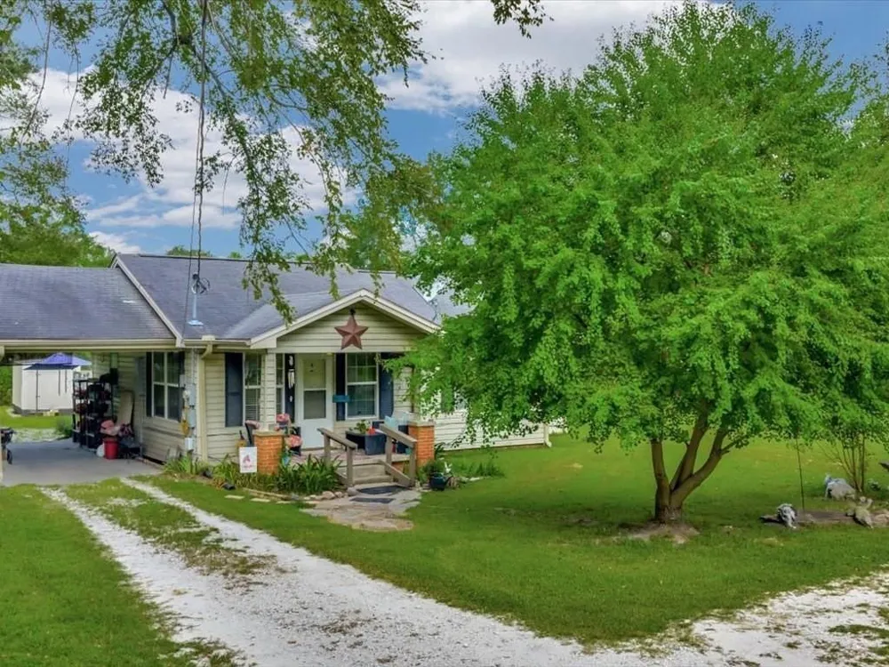 635 Oscar Berry Road Lufkin, TX 75904