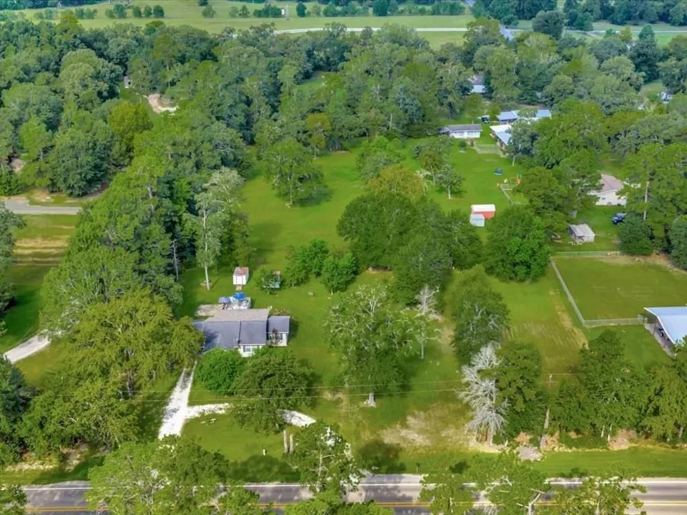 635 Oscar Berry Road Lufkin, TX 75904
