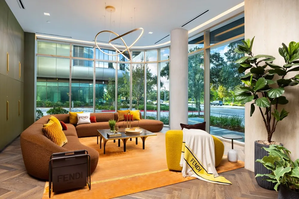 1711 Allen Parkway #2602 Houston, TX 77019