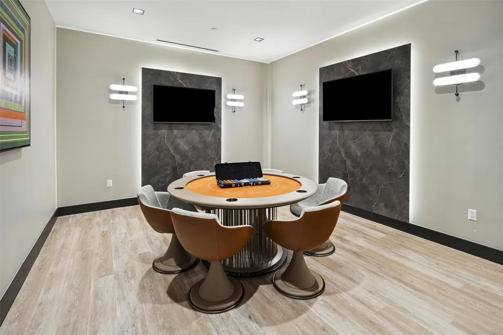 1711 Allen Parkway #2602 Houston, TX 77019
