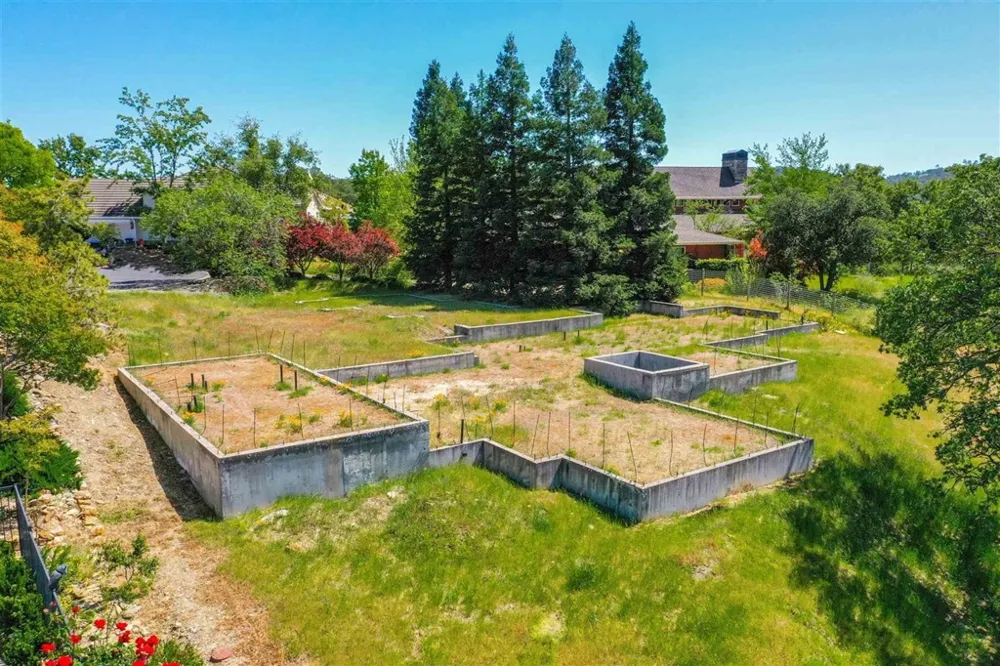 30 White Oak Copperopolis, CA 95228