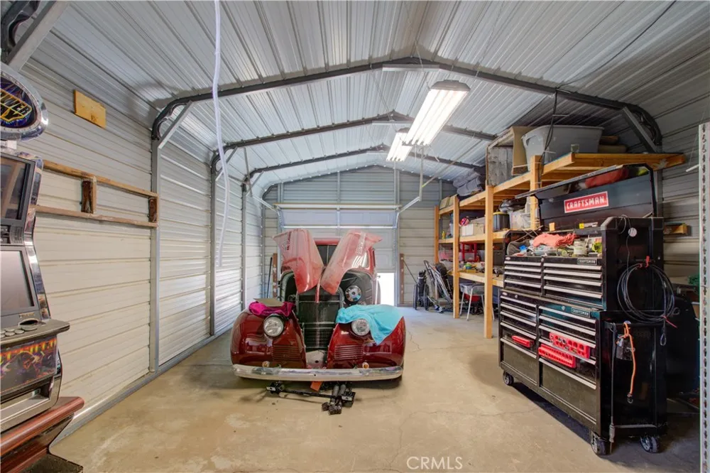 105 Gill Way Chowchilla, CA 93610