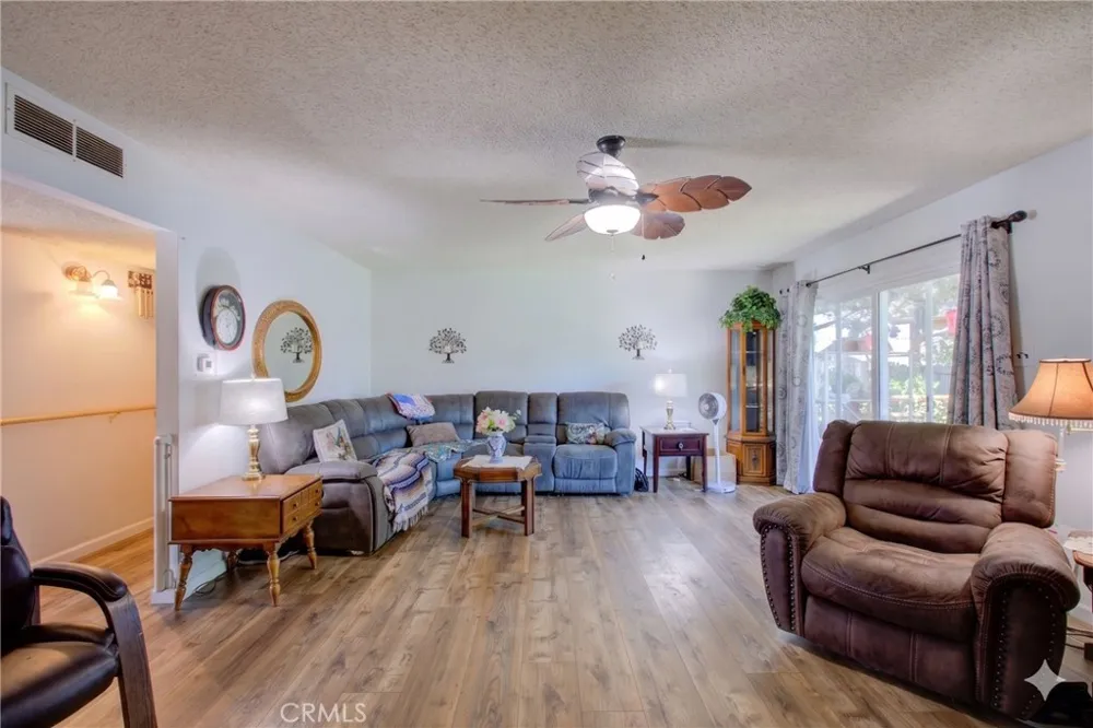 105 Gill Way Chowchilla, CA 93610