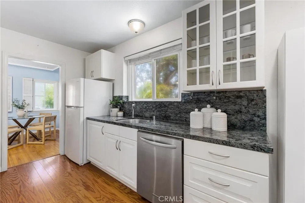 540 24th Street Manhattan Beach, CA 90266
