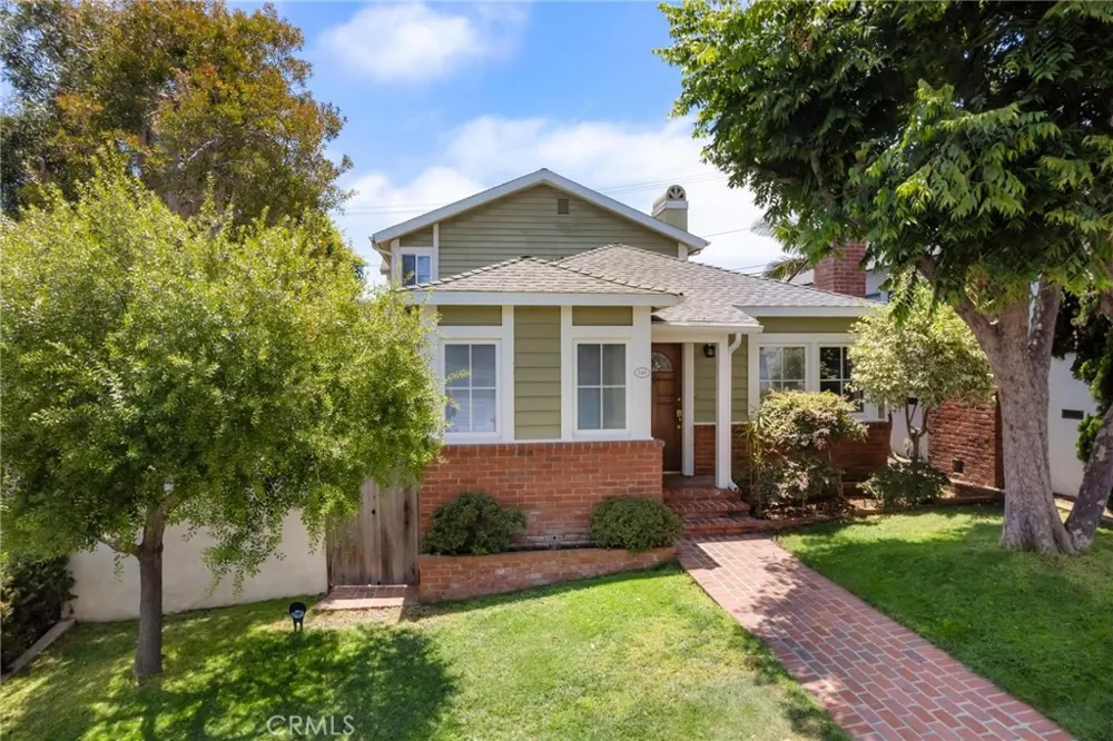 540 24th Street Manhattan Beach, CA 90266