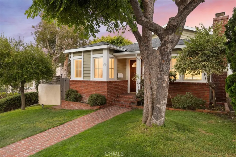 540 24th Street Manhattan Beach, CA 90266