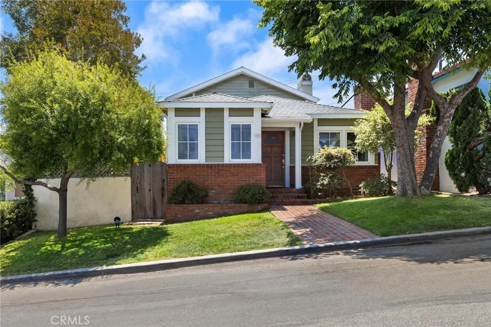 540 24th Street Manhattan Beach, CA 90266