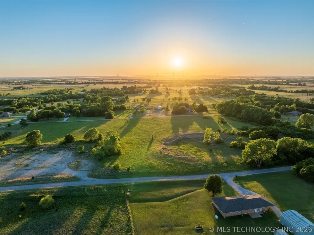 4 W County Road Tuttle, OK 73089
