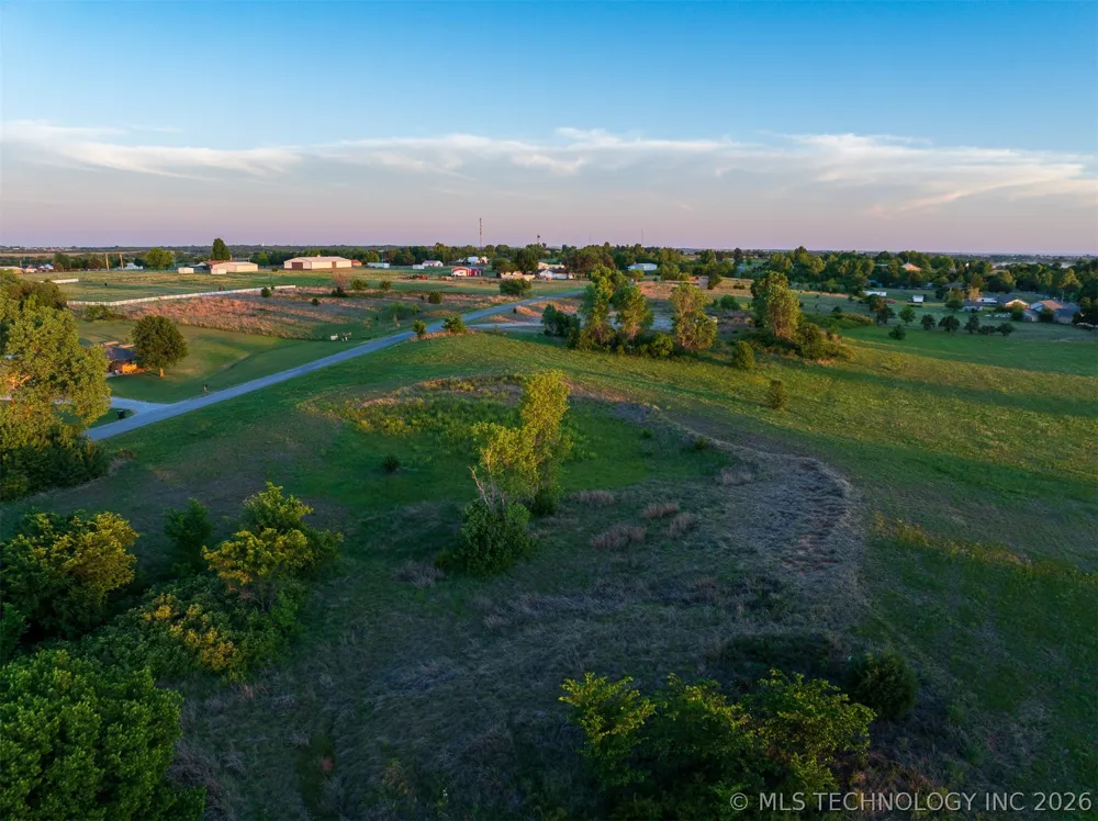4 W County Road Tuttle, OK 73089